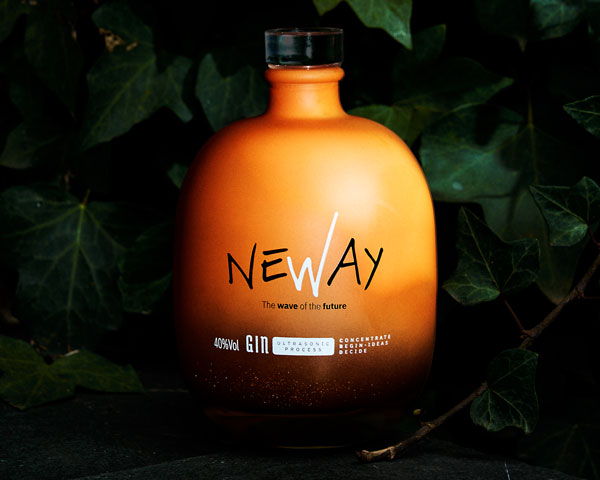 Neway-Botella Neway - Imagen 1